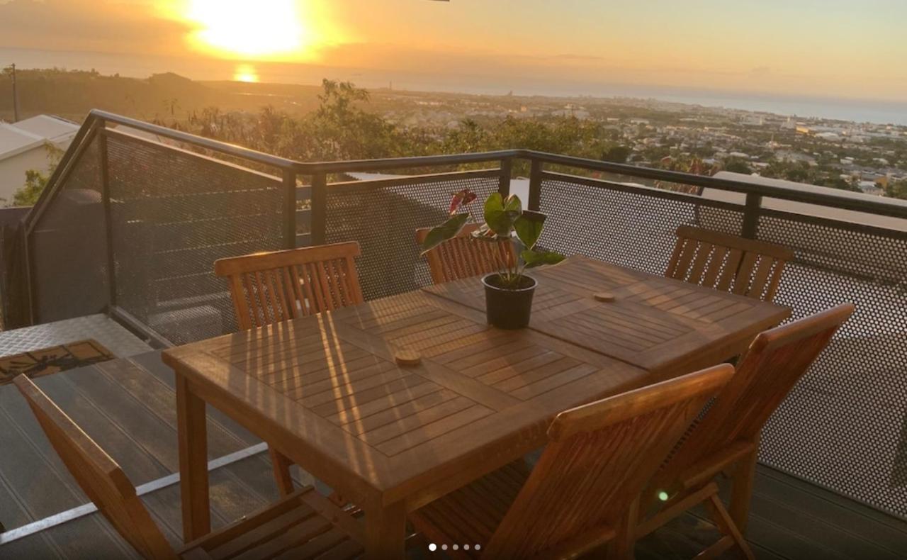 Appartement 3 Etoiles Sauna Vue Superbe Ti Kaz Miyou 2 La Possession Exteriör bild